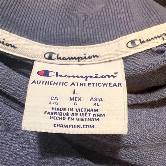 Champion Women’s Large 1/4 Zip Pullover | Navy & Cream Colorblock - Picture 2 of 7